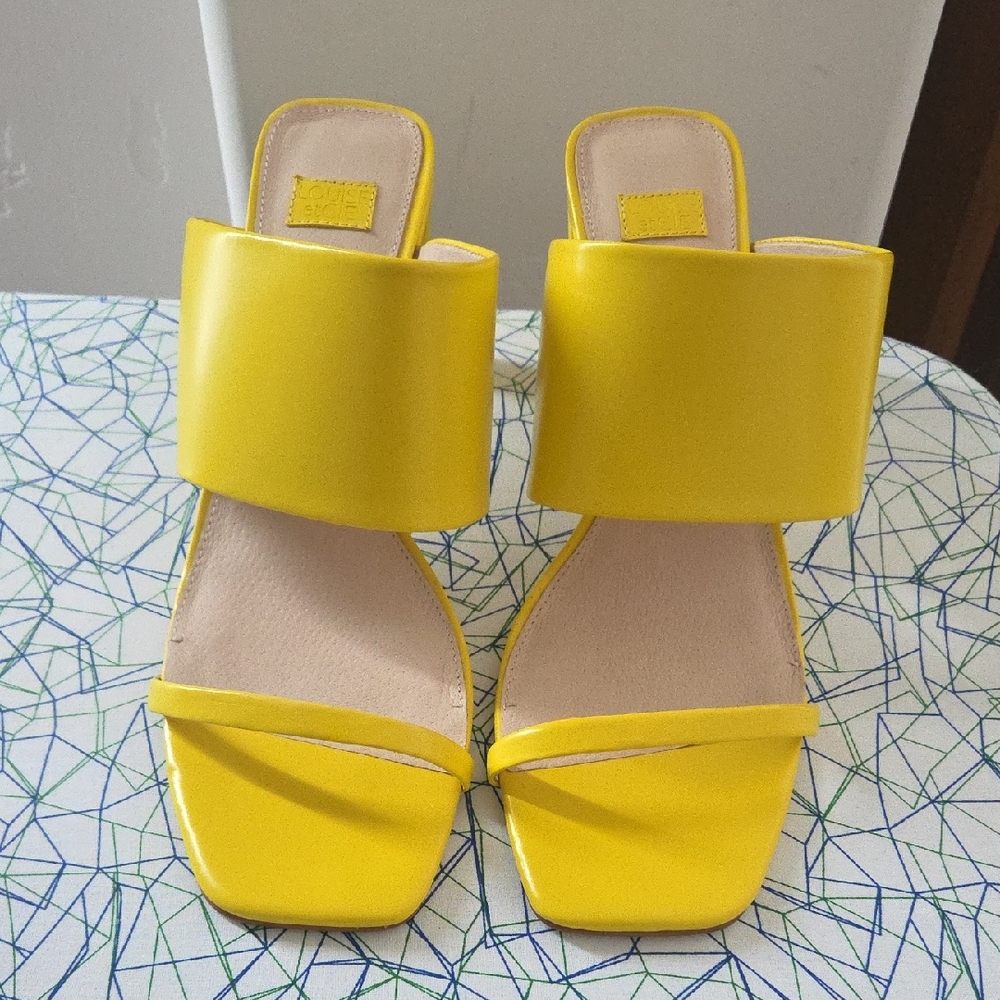 Louise et Cie Yellow Sandals With 2 Inch Heel.  New. Never Worn. Size. 9.5